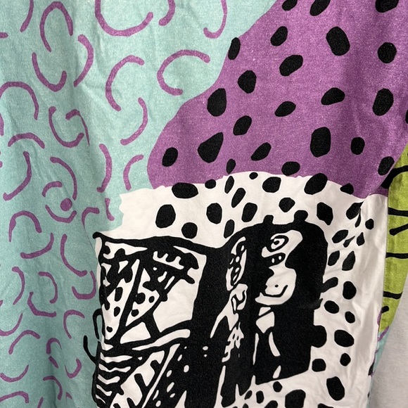 Adidas medium collective memories tee - Picture 5 of 5